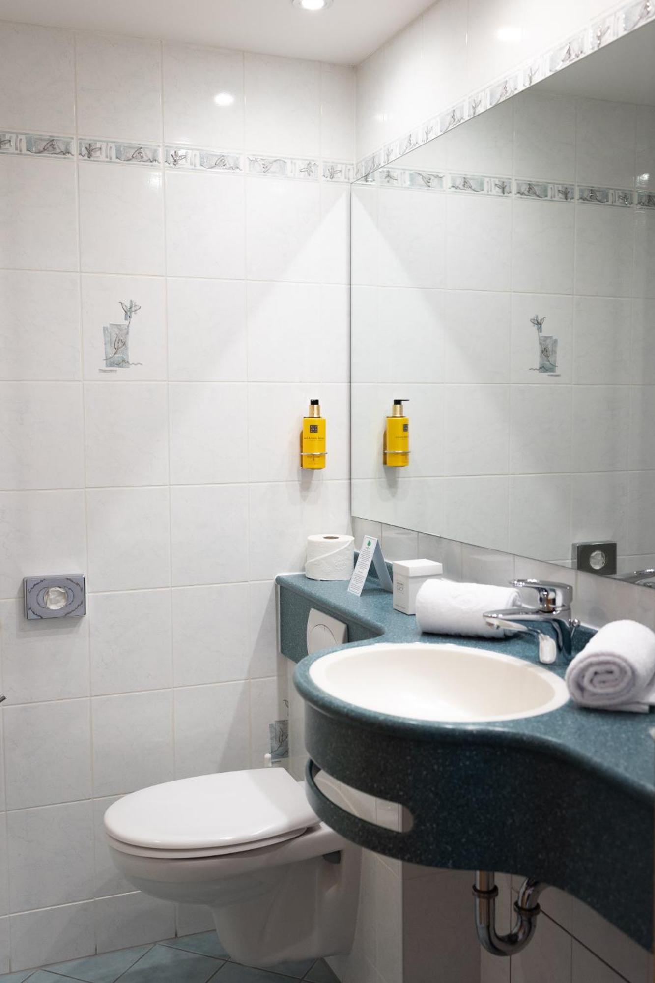 Hotel Kuebler Венделщайн Екстериор снимка
